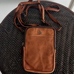Harbour 2nd. Leather Crossbody Wallet Bag Brown
